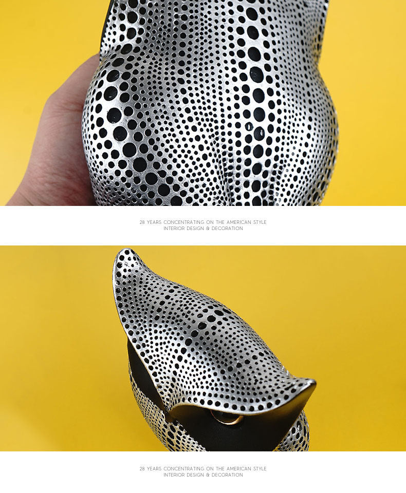 Gold resin owl statue - modern perforated design for living room TV cabinet and entryway decoration