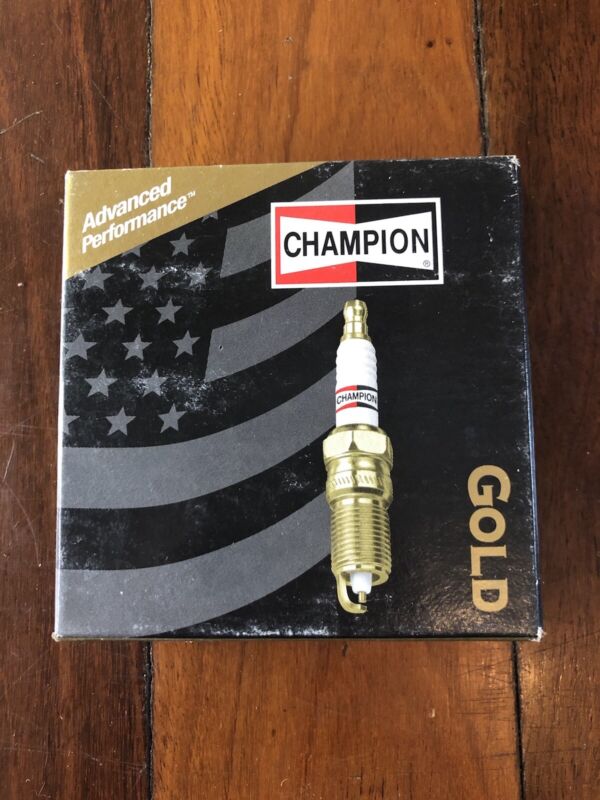 Champion GOLD Spark Plugs RC10YXN4