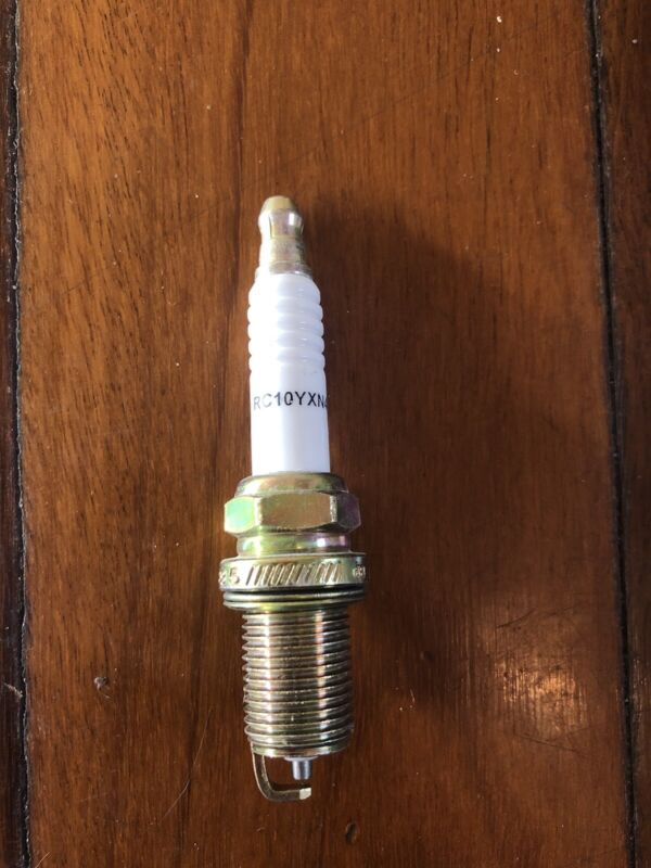 Champion GOLD Spark Plugs RC10YXN4